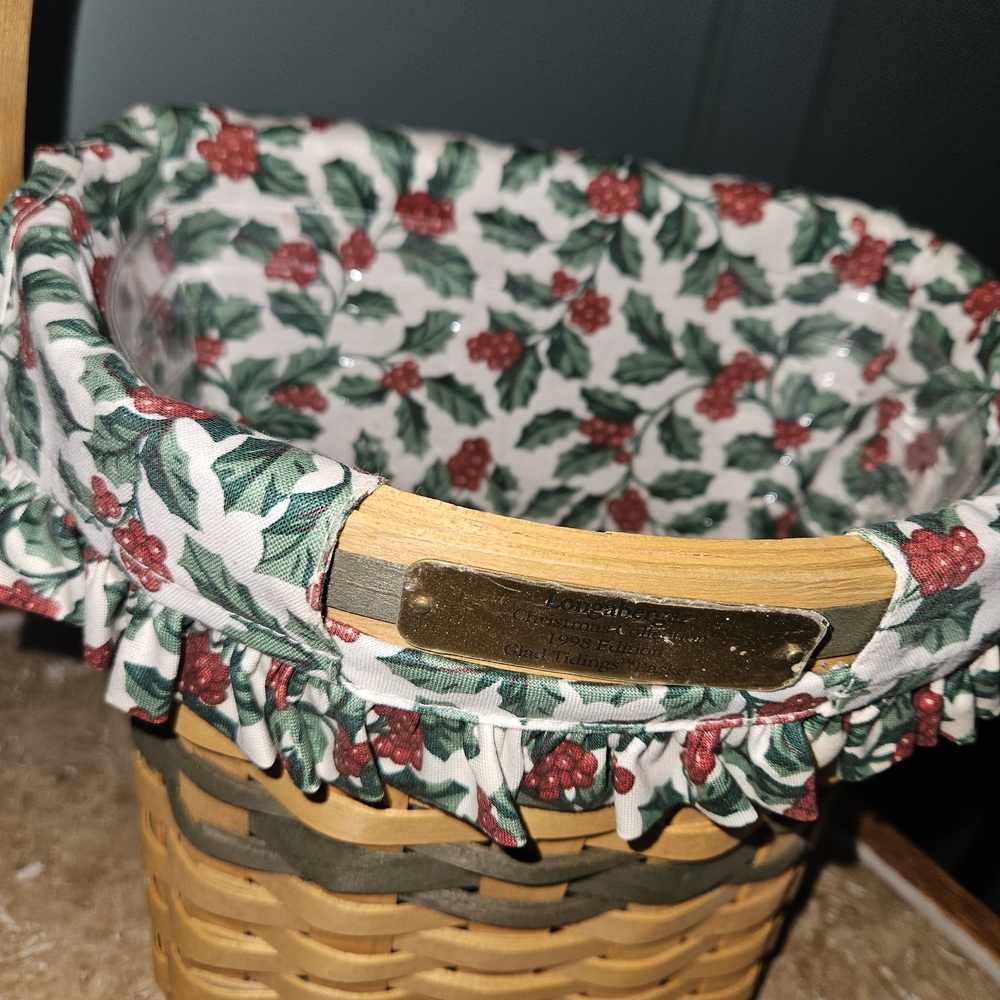 Longaberger Basket with Green and Red Accents - Picture 2 of 5